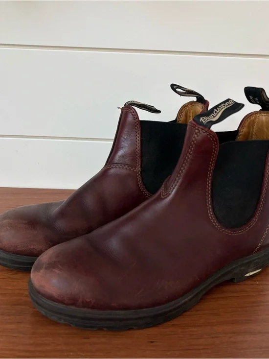 Blundstone 1440 Redwood leather Chelsea Ankle Boots Sz 6.5 Hipster Outdoor Work - Picture 3 of 10